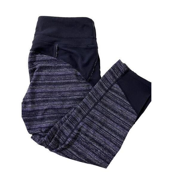 Athleta Black & Purple Capri Leggings Size M - Picture 2 of 6